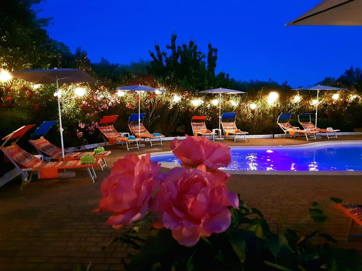 Mirella Charming Bed & Breakfast Alberobello Eksteriør bilde