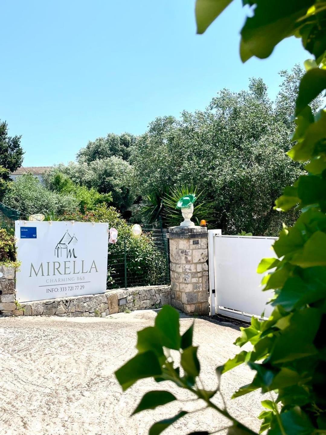 Mirella Charming Bed & Breakfast Alberobello Eksteriør bilde